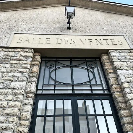 Lägenhet L'hotel Des Ventes Chativesle Reims