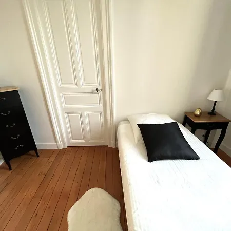 Apartment L'hotel Des Ventes Chativesle *