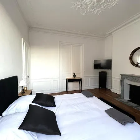 Apartment L'hotel Des Ventes Chativesle *