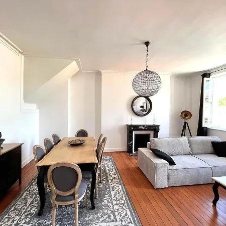 L'hôtel Des Ventes Chativesle * Reims