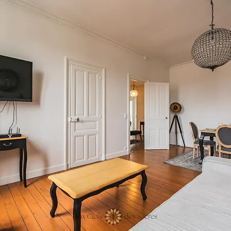 L'hôtel Des Ventes Chativesle *