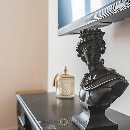 Lägenhet L'hotel Des Ventes Chativesle Reims