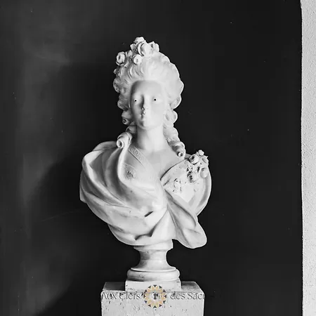 Lägenhet L'hotel Des Ventes Chativesle Reims