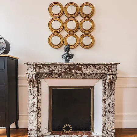 L'hôtel Des Ventes Chativesle