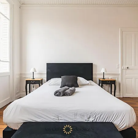 Lägenhet L'hotel Des Ventes Chativesle Reims