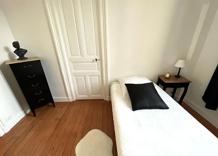 Apartment L'hotel Des Ventes Chativesle *