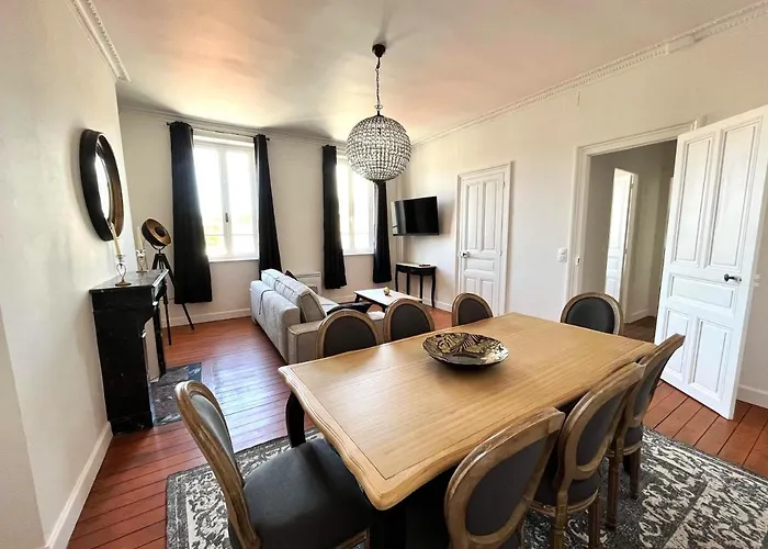 Apartment L'hotel Des Ventes Chativesle