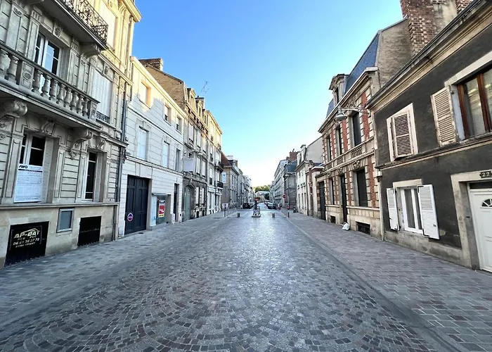 L'hotel Des Ventes Chativesle * Reims