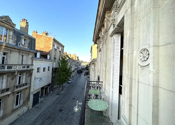 L'hotel Des Ventes Chativesle * Reims