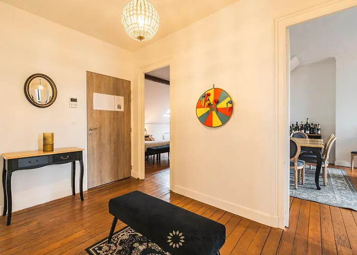 L'hotel Des Ventes Chativesle Reims